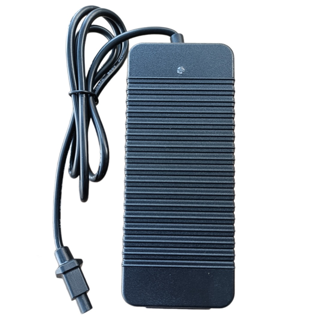 SUNIK ΦΟΡΤΙΣΤΗΣ NIU 48V2A (53.5V2A OUTPUT) ΓΙΑ ΜΠΑΤΑΡΙΑ ΗΛΕΚΤΡΙΚΟΥ ΠΑΤΙΝΙΟΥ